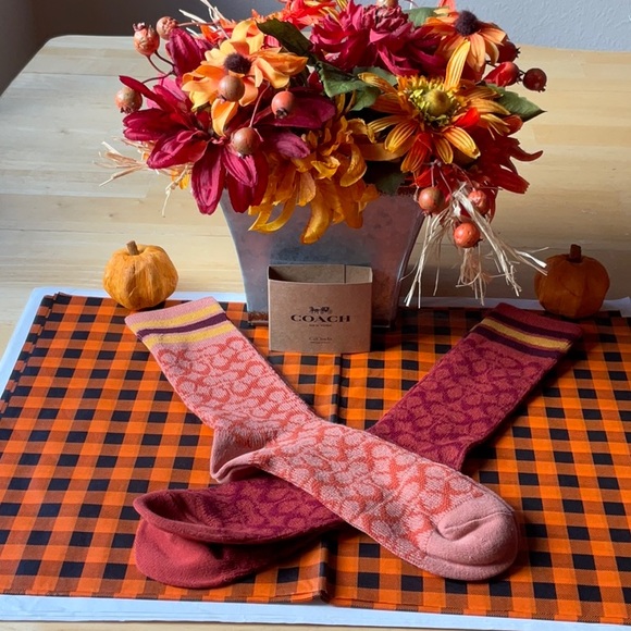 🍁🍂🍁 COACH SIGNATURE CALF SOCKS 🍁🍂🍁 NWT 🍁🍂🍁 - Picture 16 of 16